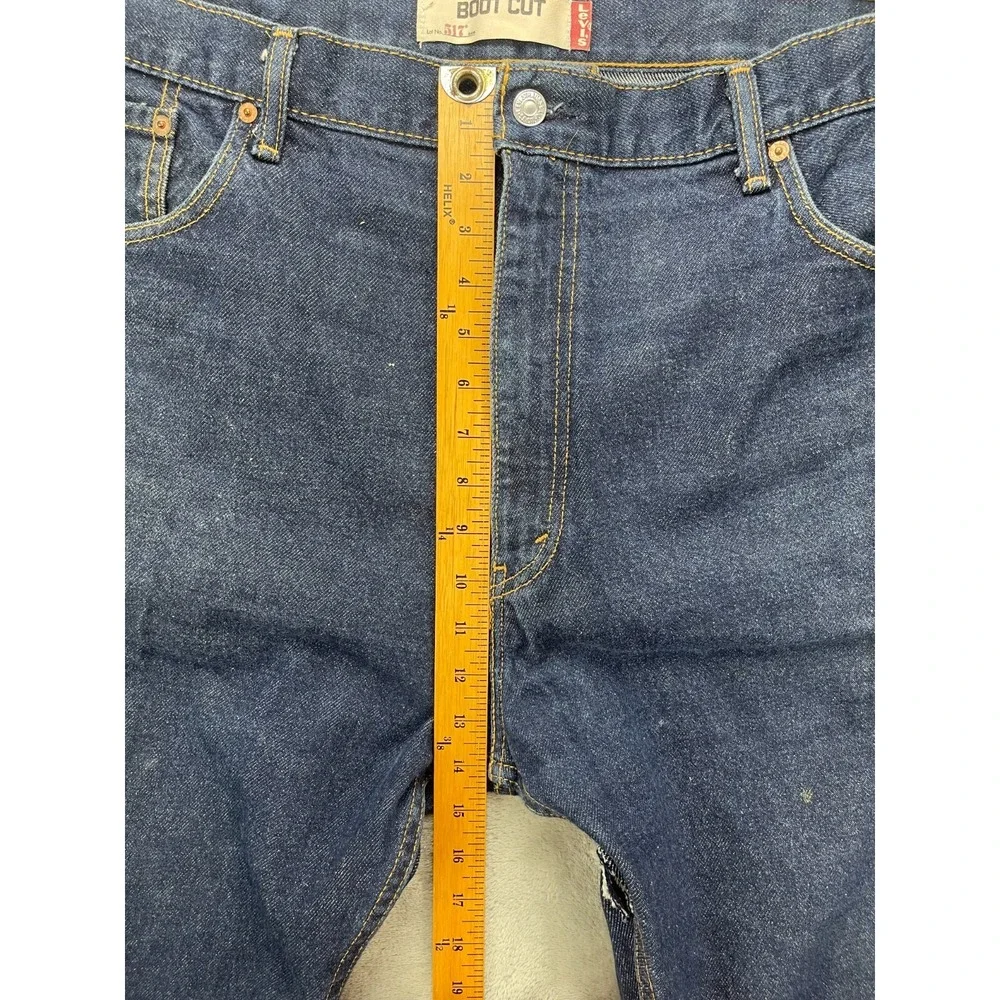Levi's Men's 517 Bootcut Jeans 40x32 (Real 40x34) Blue Denim Medium Wash Zip Fly
